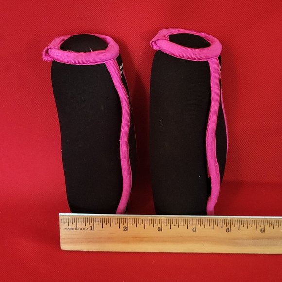 BCG Pair of 1 Lb Hand Weights - Picture 10 of 10